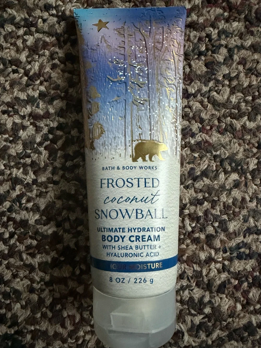 Bath & Body Works Frosted Coconut Snowball Body Cream - Blue, Gold, White